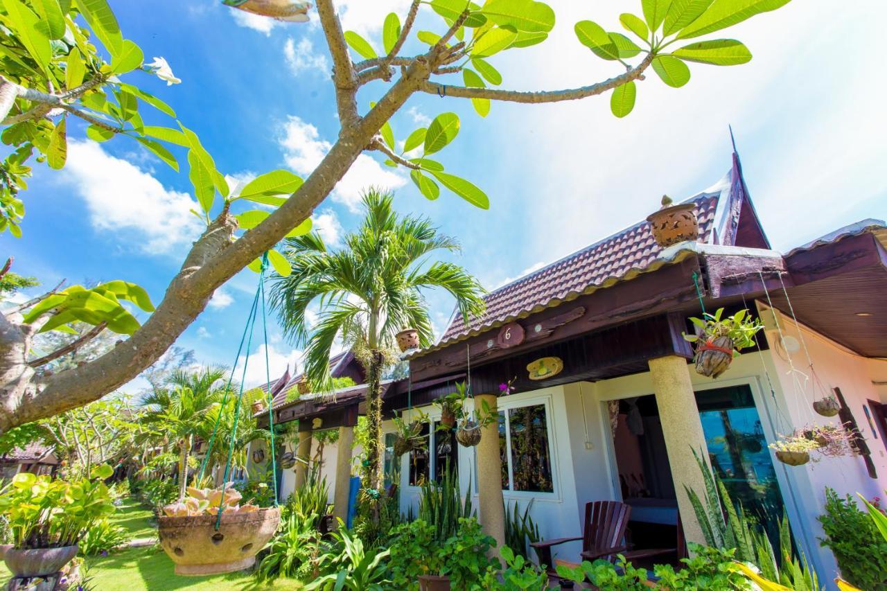 Andaman Bangtao Bay Resort Phuket Exterior foto